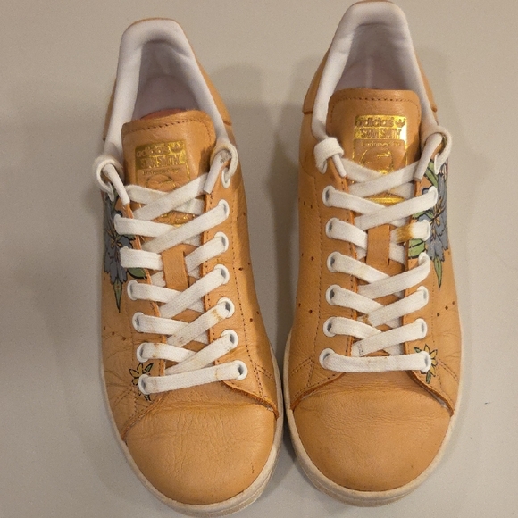 Adidas Stan Smith Peach/ Light Orange Floral Sneakers Leather Low Top Sz 6.5 - Picture 2 of 11